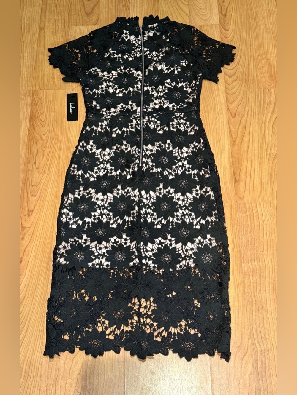 NWT Lulus Women’s Bold Love Black and Nude Lace Bodycon Dress Size Small - Picture 9 of 10